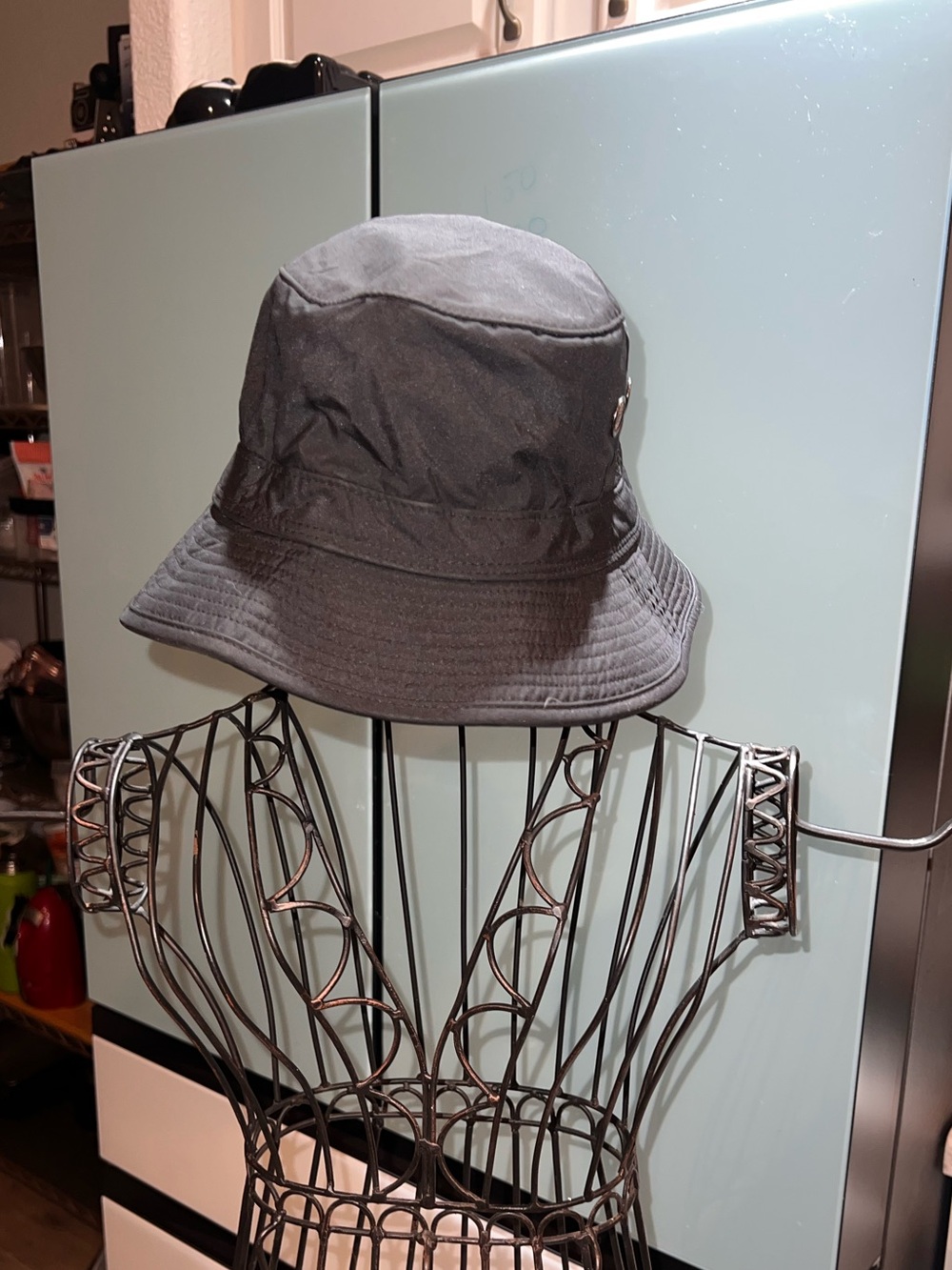 Banana Republic Black Safari Bucket Hat With Side vents M/L